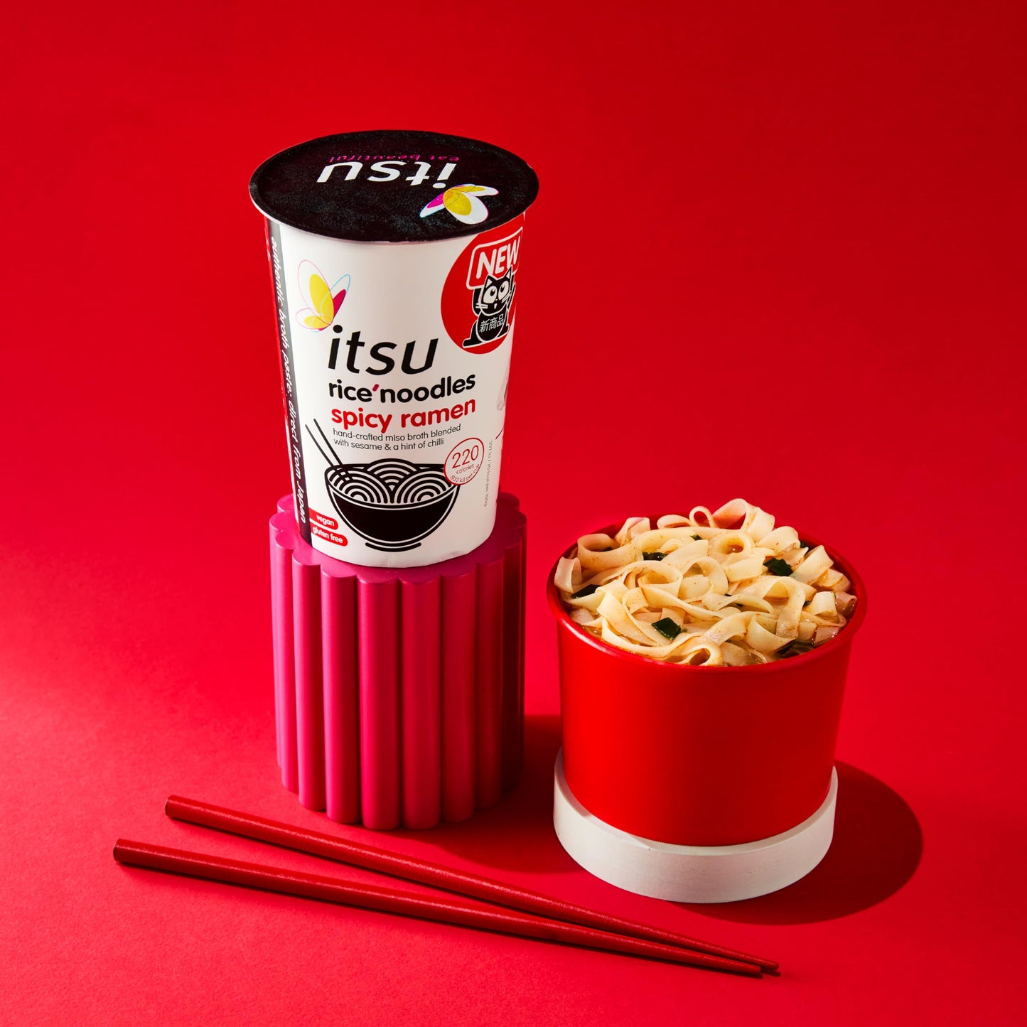 Itsu Chilli Miso Flavour Rice Noodles | Instant Rice Noodles Multipack Cup | 1 Count (Pack of 6) | Gluten - Free